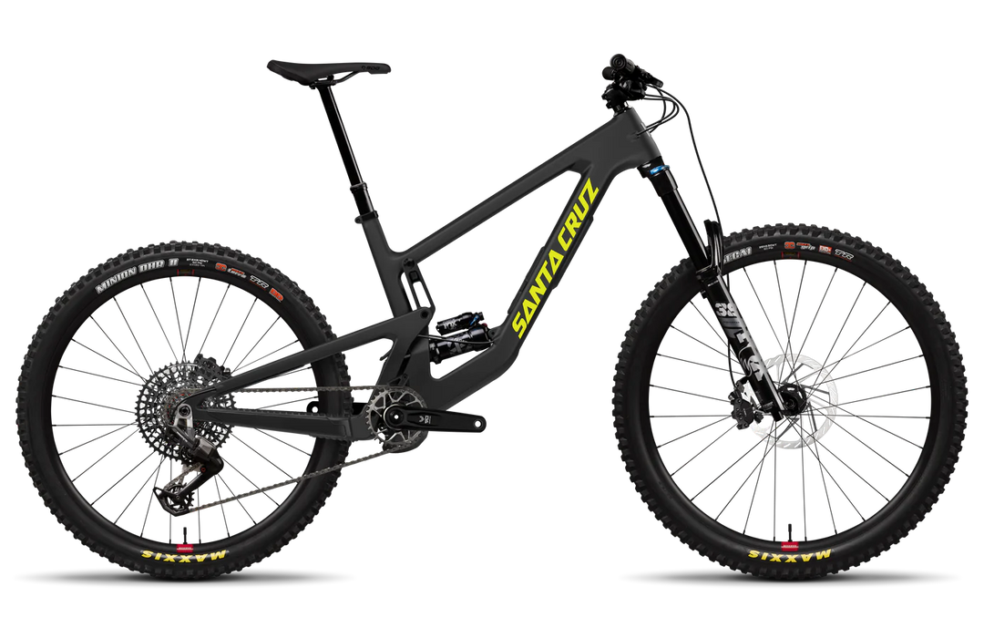 Santa Cruz Nomad Matte Black 2026