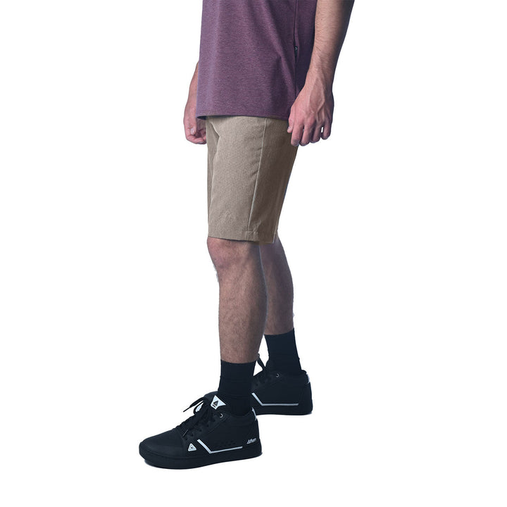 TASCO MTB Sessions anything hybrid shorts, Oatmeal on body side view