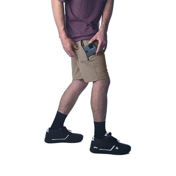 TASCO MTB Sessions anything hybrid shorts, Oatmeal phone pocket